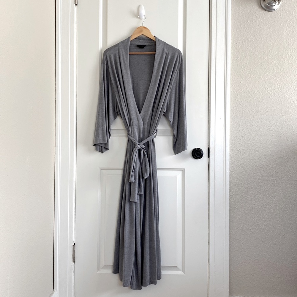 Natori Shangri-La Robe in Heather Gray | L